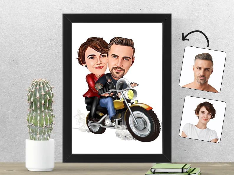Gepersonaliseerde karikatuur van een stel in motor, gedrukt in een 21x30 cm fotolijst. Perfect voor motorrijders en avontuurzoekers. Gepersonaliseerd origineel cadeau.