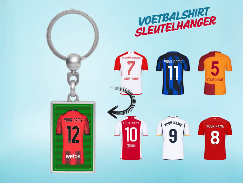Gepersonaliseerde AC Milan voetbalshirt sleutelhanger met jouw naam. Uniek cadeau voor voetballiefhebbers en AC Milan-fans.